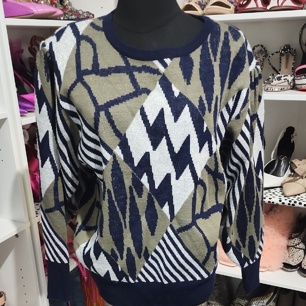 Geometric Patterned Sweater - Navy and Olive